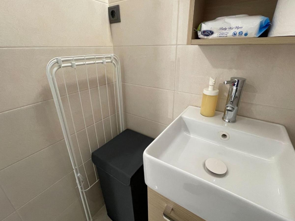 Our Little 1 Apartment Атина Екстериор снимка